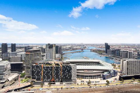 Complete Host Hudson Apartments - Maitland Accommodation 6