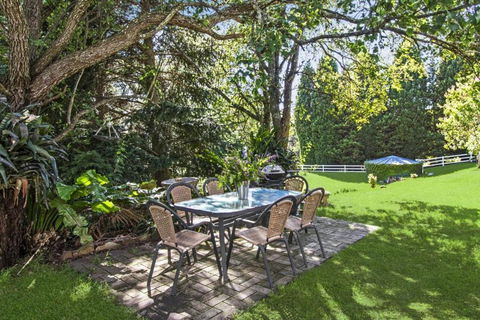 SUNNYDELL - Maitland Accommodation 5