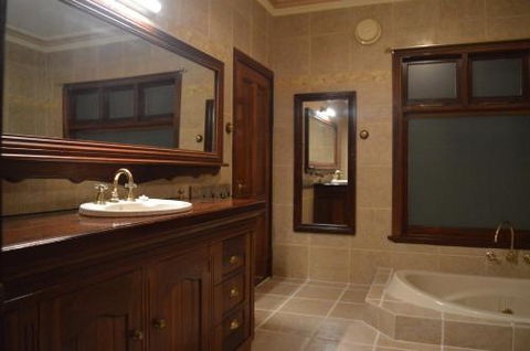 Gargoyle Lodge - Maitland Accommodation 1