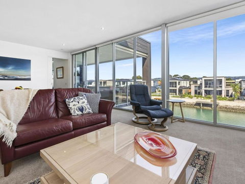 MARINA VIEW - Maitland Accommodation 2