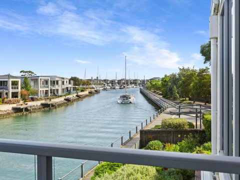 MARINA VIEW - Maitland Accommodation 1