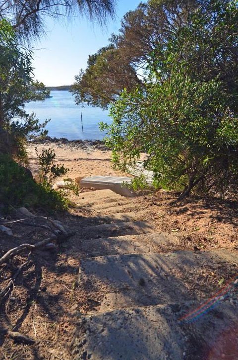 CDC 625 Beach House Incl.rear 2BR Studio - Maitland Accommodation 5