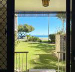 Dolphin View on South Esplanade - Maitland Accommodation
