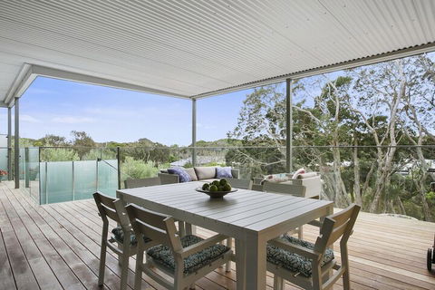 Lansdowne Villa - Maitland Accommodation 5