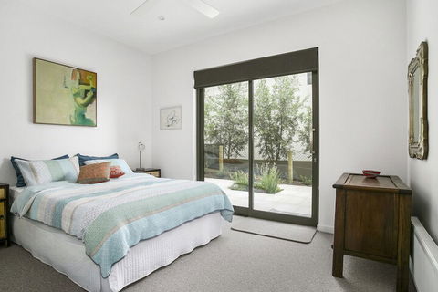 Lansdowne Villa - Maitland Accommodation 2
