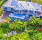 Cloud 9 Cliff Top Eagle Heights