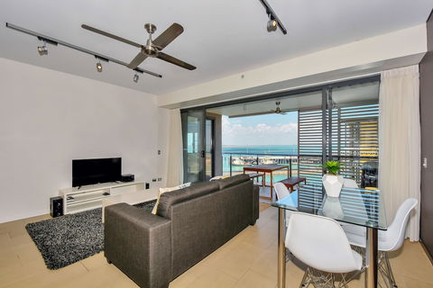 Darwin Waterfront Short Stay Apartments - Maitland Accommodation 3