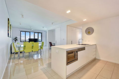 Darwin Waterfront Short Stay Apartments - Maitland Accommodation 2