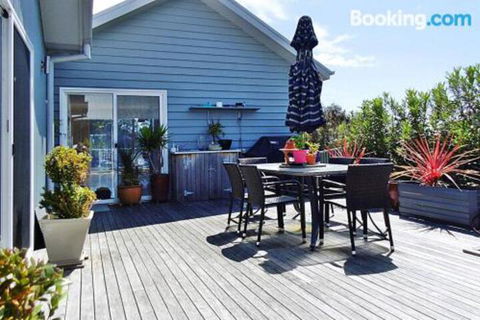 Allure - Maitland Accommodation 0