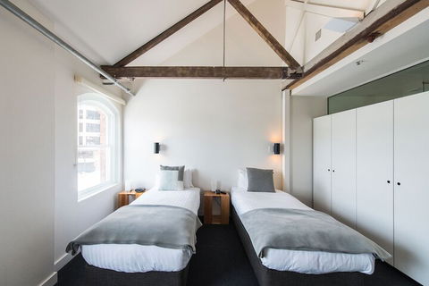 Sullivans Cove Apartments - Maitland Accommodation 5
