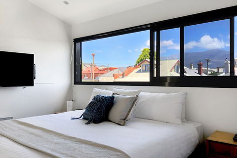 Sullivans Cove Apartments - Maitland Accommodation 2