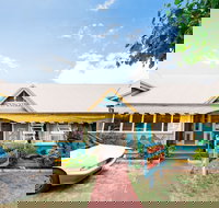 Wander Inn  Bunbury Backpackers - Maitland Accommodation