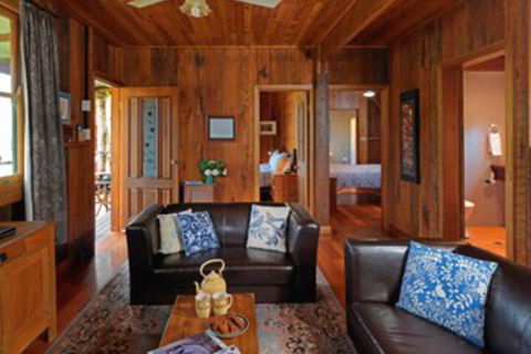 Cedar Creek Cottages - Maitland Accommodation 7