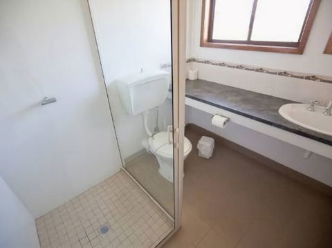 Country Life Accommodation - Maitland Accommodation 4
