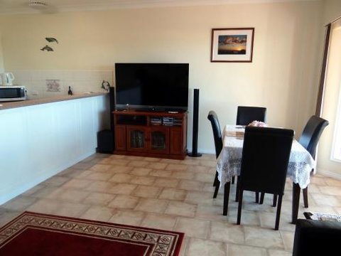 Close Encounters Bed & Breakfast - Maitland Accommodation 1