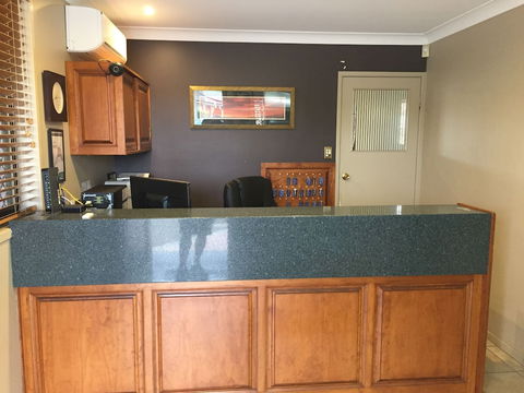 James Street Motor Inn - Maitland Accommodation 4