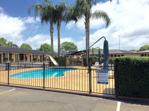 James Street Motor Inn - Maitland Accommodation 2