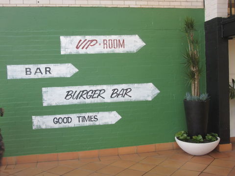 El Toro Motor Inn - Maitland Accommodation 3