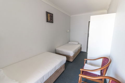 Port Aloha Motel - Maitland Accommodation 4