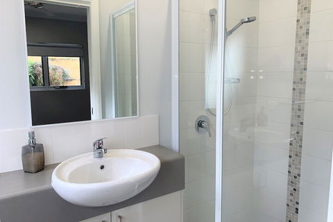 17 By The Sea Dunsborough - Maitland Accommodation 2