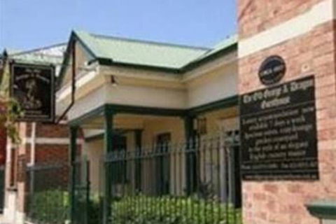 The Old George & Dragon Guesthouse - Maitland Accommodation 5