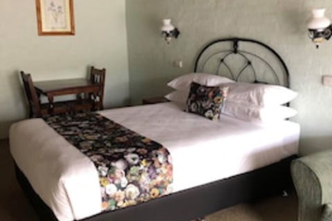 Olde Horsham Motor Inn - Maitland Accommodation 0