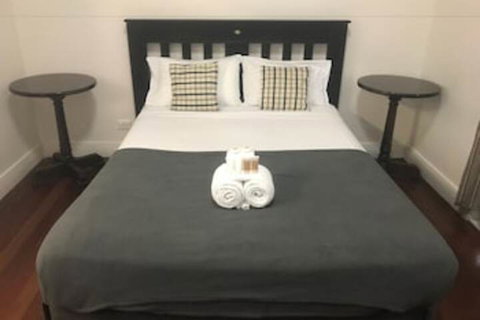 The Irish Village - Maitland Accommodation 0