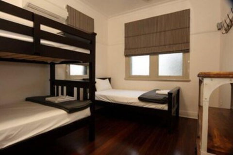 The Irish Village - Maitland Accommodation 6