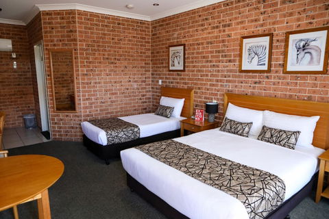 Akuna Motor Inn And Apartments - Maitland Accommodation 4