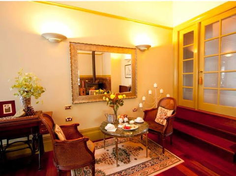 Amore Boutique Bed & Breakfast - Maitland Accommodation 0
