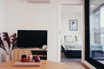 Dreaming Apartment On Melbourne CBD - Maitland Accommodation 5