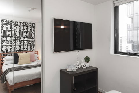 Roomerang At Neo 17 - Maitland Accommodation 2