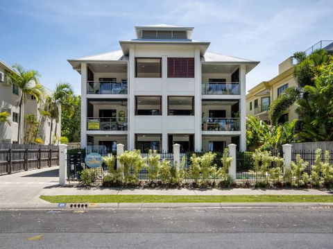 Oceansprey On The Beach - Maitland Accommodation 0