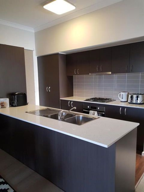 Newly Built Blue On Cooper - Maitland Accommodation 1
