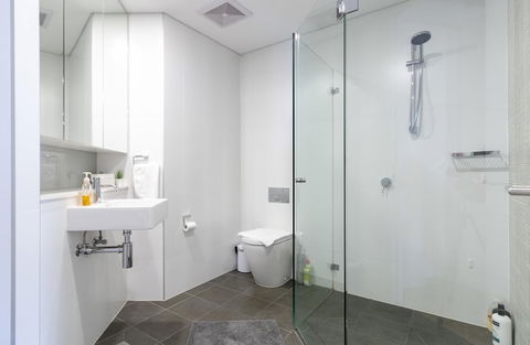 C16 Darling Harbour 2 BDR APT - Maitland Accommodation 3