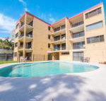 Golden Shores Unit 1 21 Landsborough Parade - Maitland Accommodation