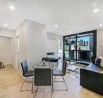 A Cozy  Stylish Suite Near Melbourne Central - Maitland Accommodation