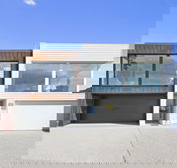 Apollo Bay Beach House - Maitland Accommodation