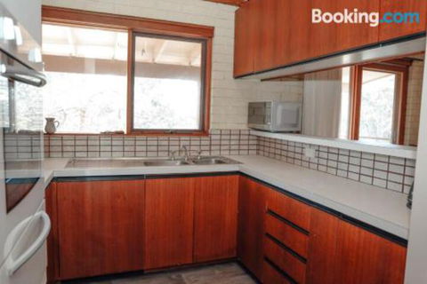 Banksia Beach House - Maitland Accommodation 1