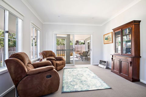 Winsome - Maitland Accommodation 1