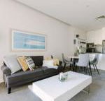 Perfect Location Spacious 2BR Apt Near Flinders Station - Maitland Accommodation