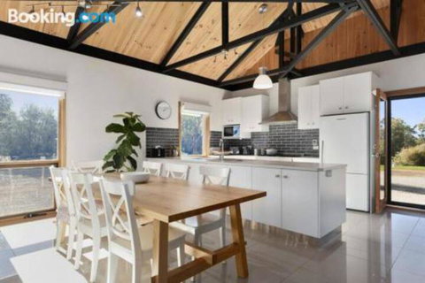 Mosss Place - Maitland Accommodation 6