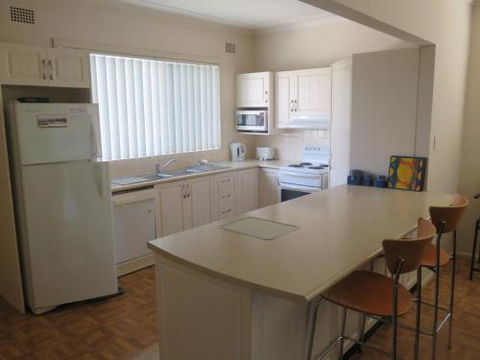 Cabenay 3 VIEWS ACROSS THE PARK - Maitland Accommodation 4