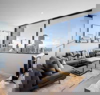 Cozy APT Seaview Next to Southern Cross/pool/gym - Maitland Accommodation