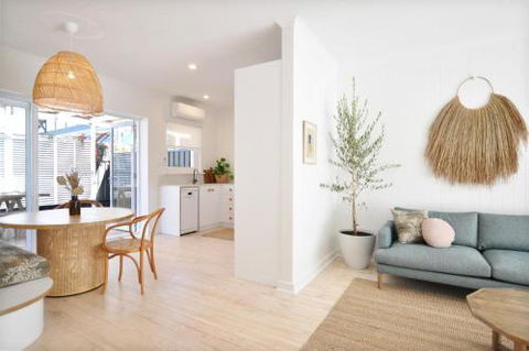Pine At Arlos Refined Luxury In Glenelg - Maitland Accommodation 1