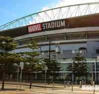 An Exquisite 2BR Apt with Stunning City Views - Maitland Accommodation