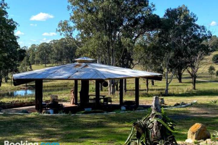 Leeville NSW Maitland Accommodation