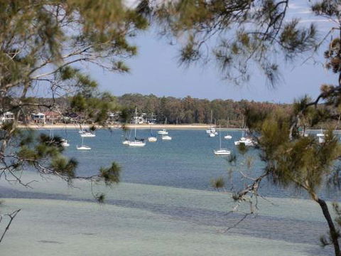 Unit 1 44 Danalene Pde Fantastic Waterfront Property With Air Con - Maitland Accommodation 6