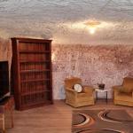 Desert Gum Retreat Gough St - Maitland Accommodation 0