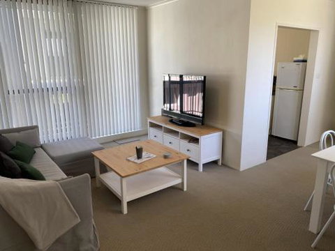 Flynns Retreat Everard Street - Maitland Accommodation 6